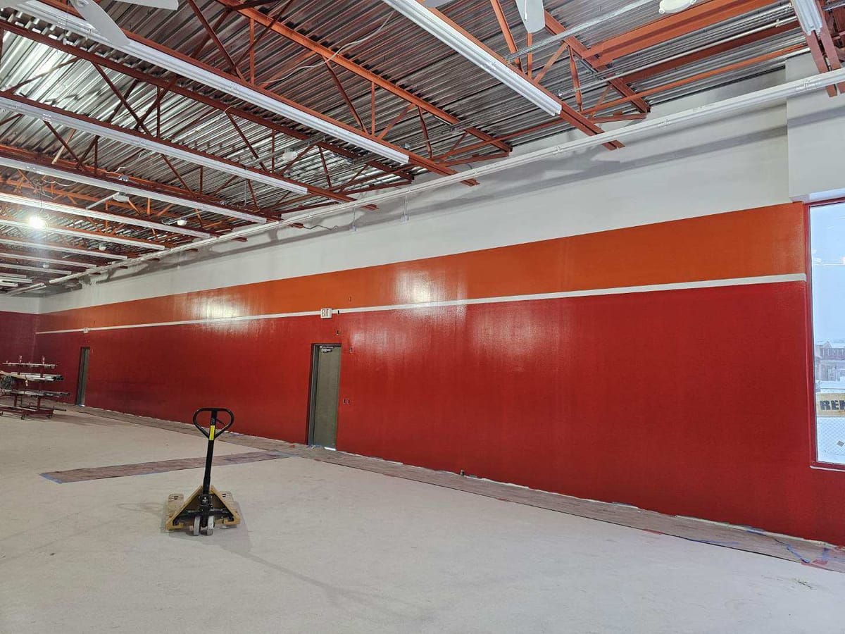 AutoZone, a new-build retail painting project completed by Straight Line Painting