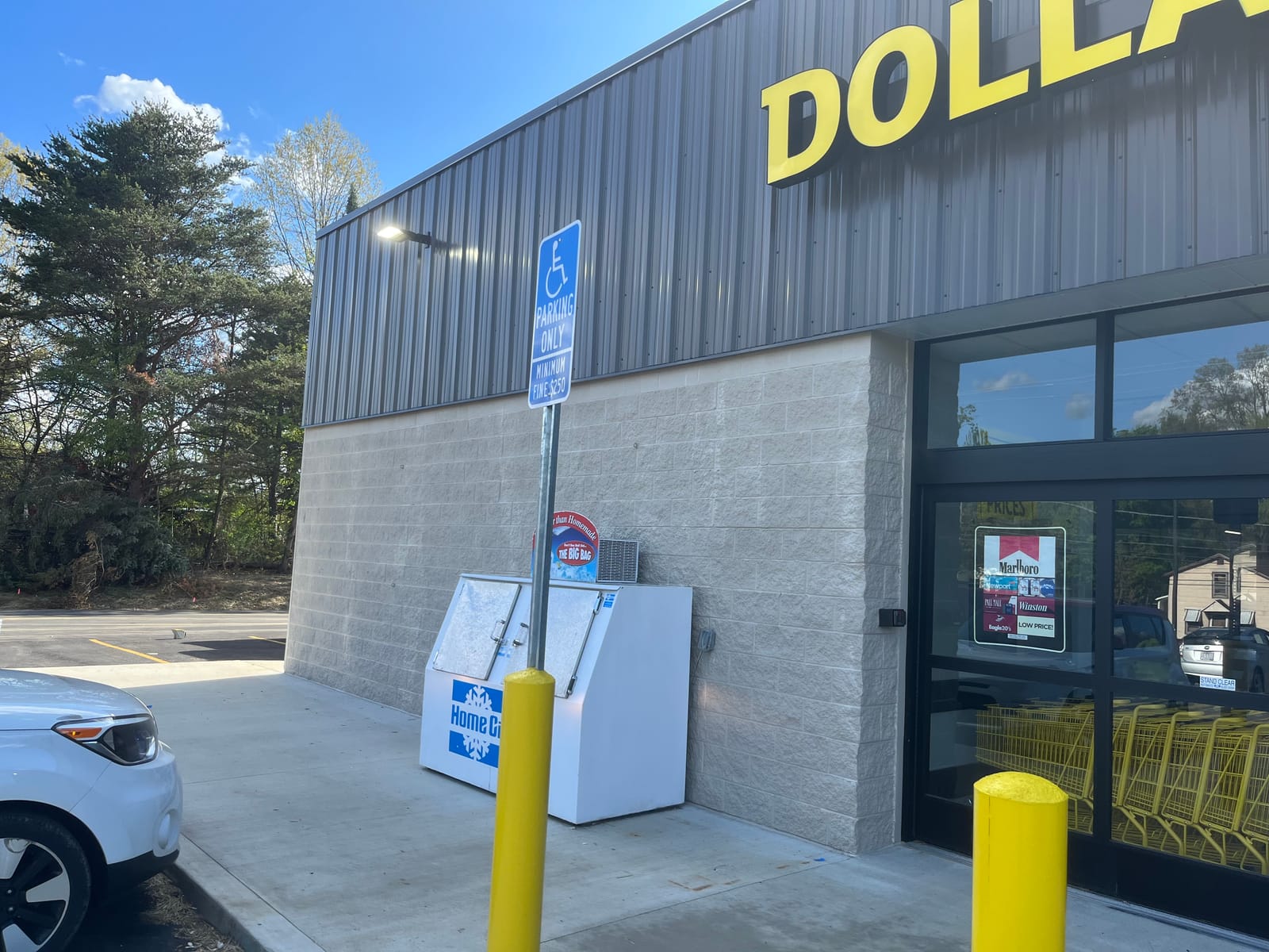 Dollar General, a new-build retail painting project completed by Straight Line Painting