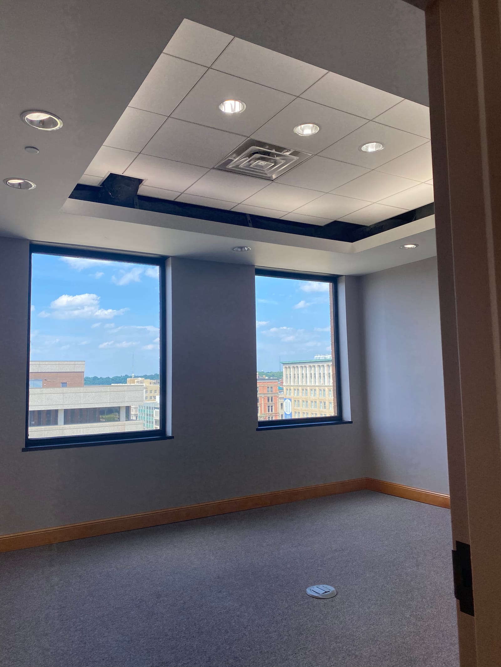 A multi-tenant office building's law-firm suite build-out, a tenant build-out painting project completed by Straight Line Painting